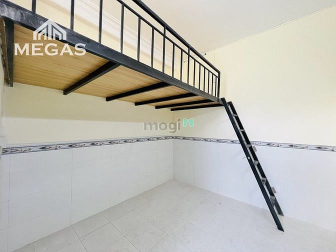 Hình ảnh CHDV Có Gác Full Nội Thất Có Bancol Ngay Công Viên Hoàng Văn Thụ