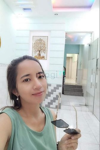 Hình ảnh Nhà 4 Tấm Kinh Doanh Sát Mặt Tiền