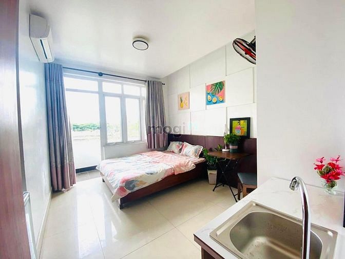 Hình ảnh Studio ban công đối diện Rmit, gần TĐT, tiện đi các quận trung tâm