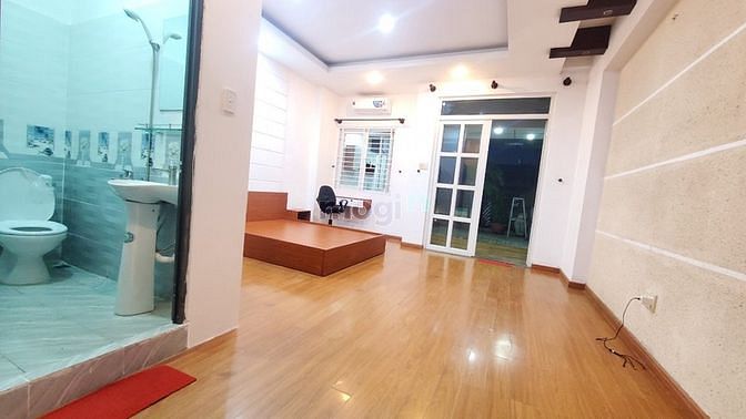 Hình ảnh 🔥Căn Hộ Bình Dân 70m2 Full NT Balcon Sân Vườn Ở Đinh Bộ Lĩnh Q.BT🔥