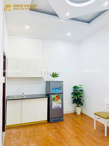 Hình ảnh Cho Thuê Nhà full nội thất cửa sổ lớn Lê Hồng Phong Quận 10