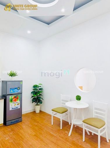 Hình ảnh Cho Thuê Nhà full nội thất cửa sổ lớn Lê Hồng Phong Quận 10