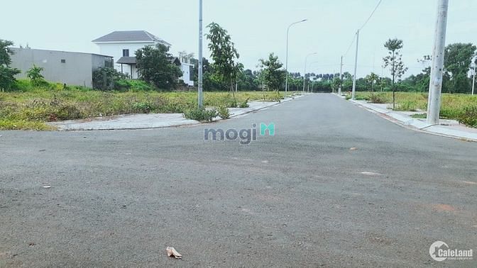 Hình ảnh Đất vàng Long Trường, Bùi Xuân Trạch, Quận 9,giá 2tỷ6, DT 100M2, SHR