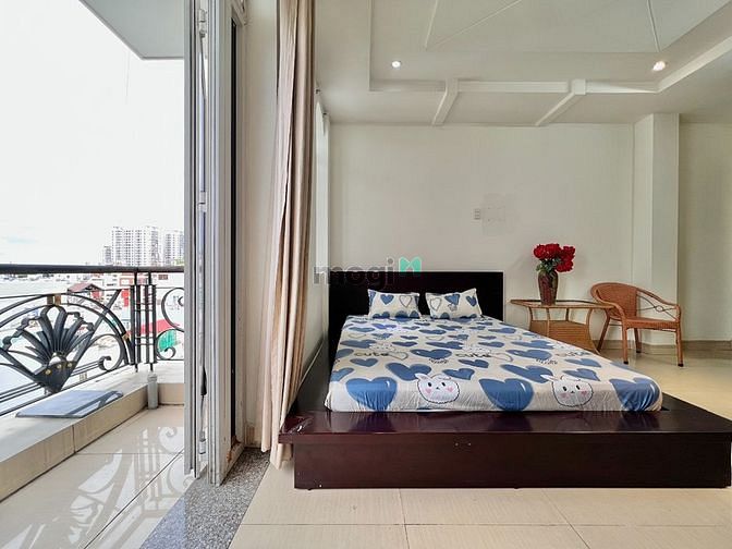 Hình ảnh Căn 30m2 bancol thoáng - full nt gần chợ Lý Phục Man