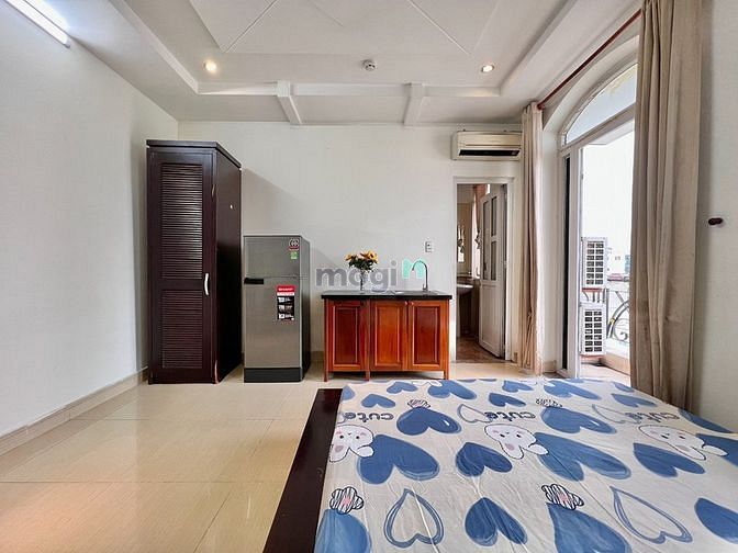 Hình ảnh Căn 30m2 bancol thoáng - full nt gần chợ Lý Phục Man