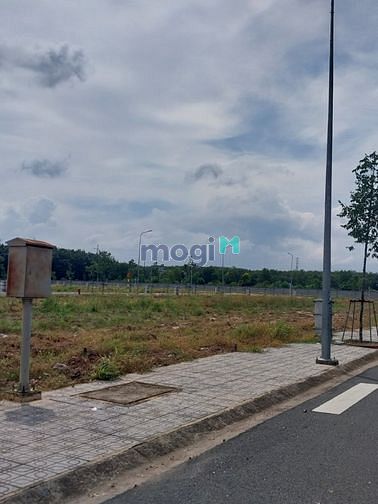 Hình ảnh Xả lỗ lô đất MT Đào Nguyên Phố ,P1,Quận 10.Giá 2tỷ3 80m2, SHR