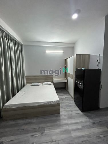Hình ảnh CHDV Full nội thất bancol view Hoàng Sa - Tân Bình