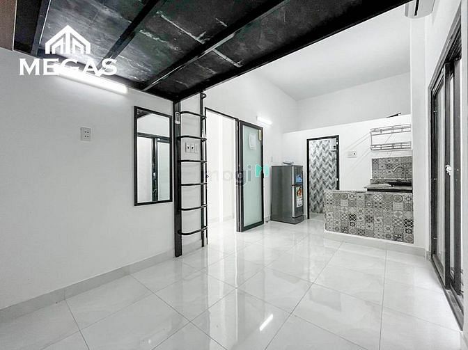 Hình ảnh CHDV Có Gác Full Nội Thất Ngay Đường Lê Trọng Tấn