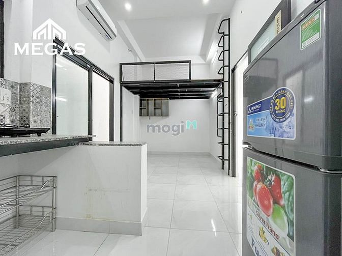 Hình ảnh CHDV Có Gác Full Nội Thất Ngay Đường Lê Trọng Tấn