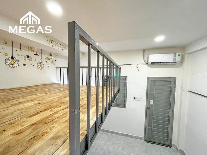 Hình ảnh CHDV Có Gác Diện Tích 25m2 Ngay Đại Học Công Thương