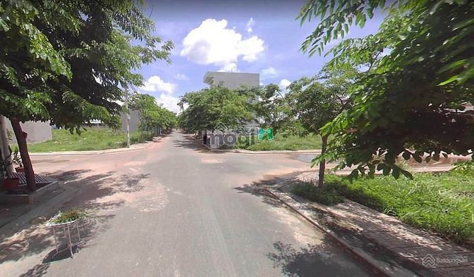 Hình ảnh Bán đất Nguyễn Biểu, phường 1,quận 5,DT 100m2, giá 2ty7, sổ hồng riêng