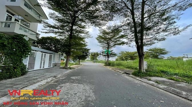 Hình ảnh Bán đất Nguyễn Biểu, phường 1,quận 5,DT 100m2, giá 2ty7, sổ hồng riêng