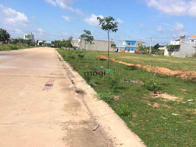Hình ảnh cần bán gấp đất Nguyễn Duy Trinh, Bình Trưng Đông, Q2, DT80m2, SHR