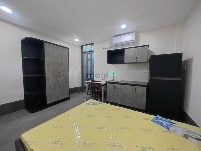 Hình ảnh Giảm Giá Sốc CHDV Có Giếng Trời, Full Nội Thất, Gần KCN Tân Bình