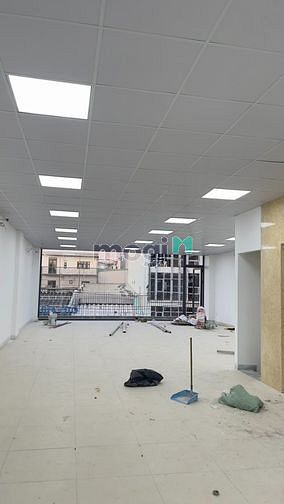Hình ảnh cho thuê tòa nhà văn phòng quận 2