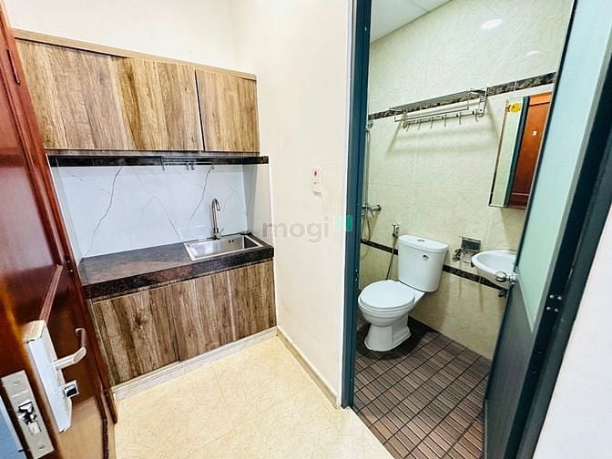 Hình ảnh 🔥🔥Studio mới cửa sổ lớn 30m2-Tách bếp -Thang máy Hoàng Hoa Thám BT