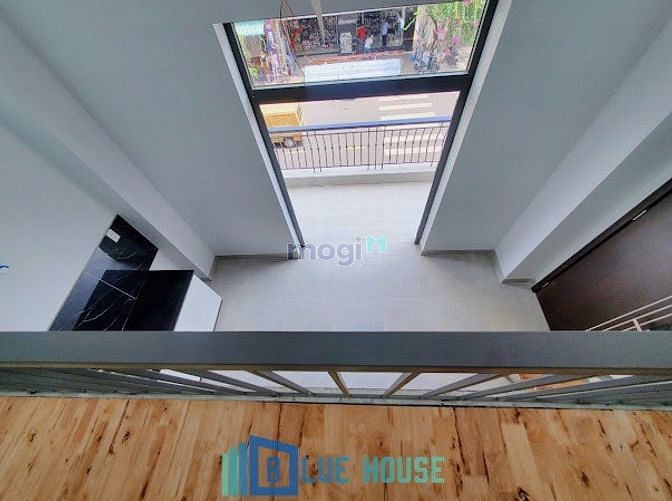 Hình ảnh Cho Thuê Căn Hộ Duplex Ban Công Thoáng mát ngay Bình Long , Tân Phus