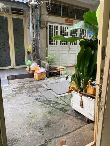 Hình ảnh Cho thuê nhà ngay chợ đêm Hồ Thị Kỷ, quận 10