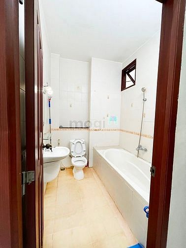 Hình ảnh Cho Thuê Phòng Studio Ban Công gần đường Phan Đăng Lưu, Văn Lang cs2
