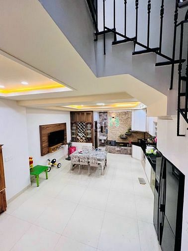 Hình ảnh Cần bán Biệt Thự Linh Chiểu, Thủ Đức, sát vách Vincom,116m2, giá rẻ