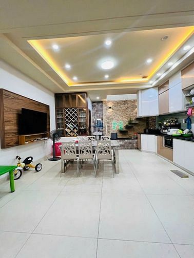 Hình ảnh Cần bán Biệt Thự Linh Chiểu, Thủ Đức, sát vách Vincom,116m2, giá rẻ