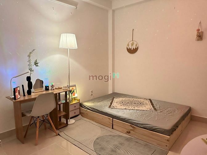 Hình ảnh Trống Studio full nội thất gần KCX Tân Thuận, Ufm Q7