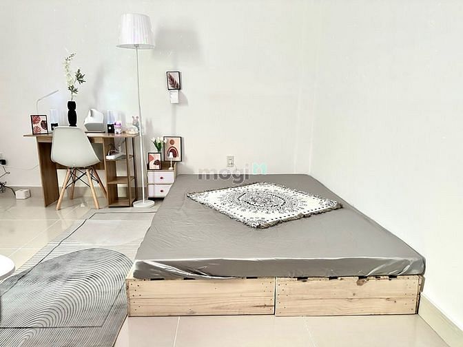 Hình ảnh Trống Studio full nội thất gần KCX Tân Thuận, Ufm Q7