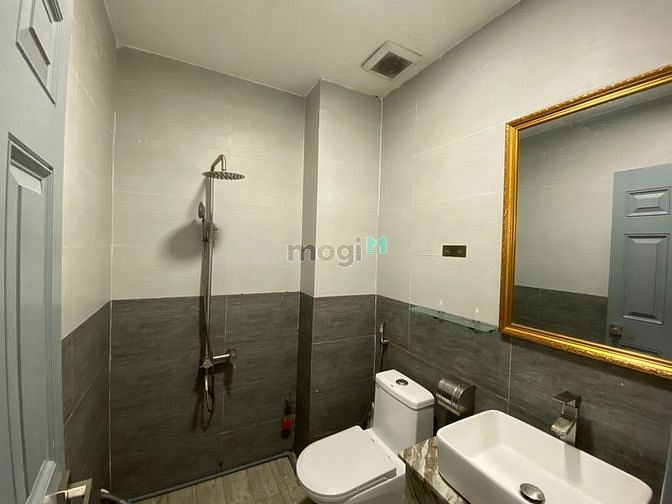 Hình ảnh Duplex ban công ở đường CMT8, Trung tâm Quận 3