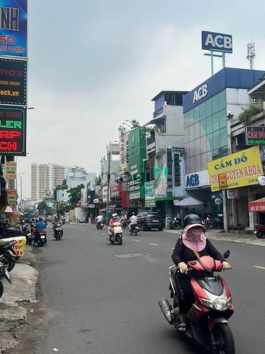Hình ảnh * Tòa Bullding Cho Thuê Lạc Long Quân_ Quận Tân Bình ,HẦM 8 lầu