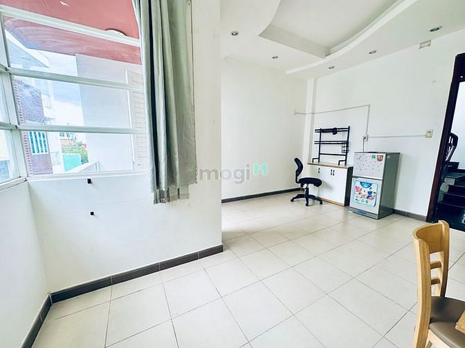 Hình ảnh Mb6623 nạp rút nhanh chóng full nội thất 30m2, ban công đường Nơ Trang Long, Bình Thạnh