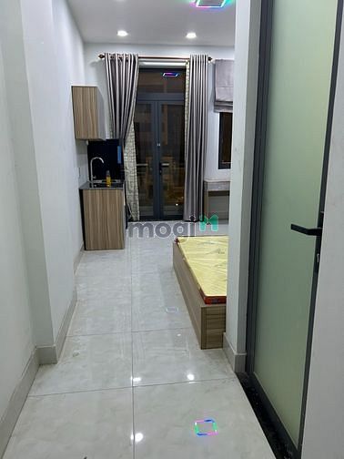 Hình ảnh Trống sẵn studio ban công full nội thất sau lưng Etown