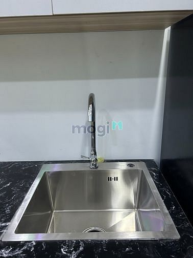 Hình ảnh Trống sẵn studio ban công full nội thất sau lưng Etown