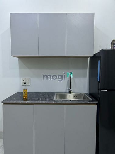 Hình ảnh Trống sẵn studio ban công full nội thất sau lưng Etown
