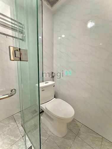Hình ảnh Mb6623 nạp rút nhanh chóng full nội thất cửa số lớn ngay trung tâm quận 1