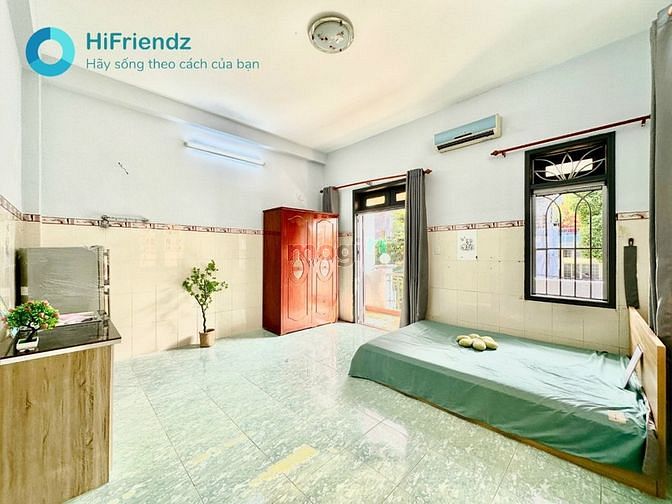 Hình ảnh Ban công full nội thất ngay Tân quý