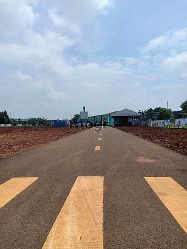 Hình ảnh Đất Thổ Cư 100% Xây Dựng , Đất Nằm Mặt Tiền Đường Lớn . 100m2/ 1Tỷ SHR
