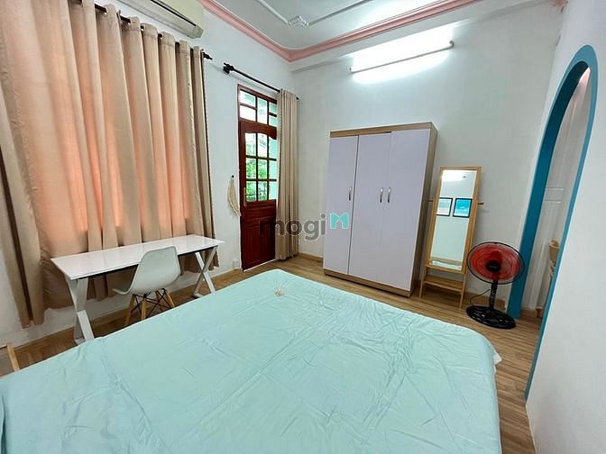 Hình ảnh Căn Hộ Studio Ban Công Lớn Có Máy Giặt Riêng _ View LandMark 81