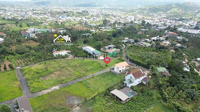 Hình ảnh dất nền biệt thự 3 mặt tiền đường trương định