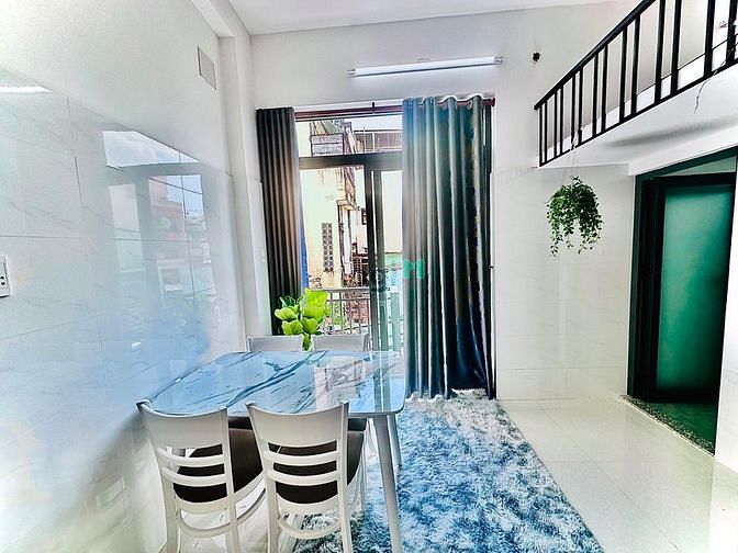 Hình ảnh Thuê Trang Chủ MB66.COM / Đăng Ký Tặng 66K có ban công gần Phan Xích Long, Phú Nhuận