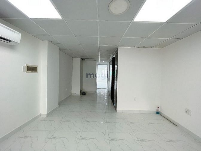 Hình ảnh Miễn phí 1.5 tháng tiền thuê , sàn văn phòng lầu 1 vị trí đẹp