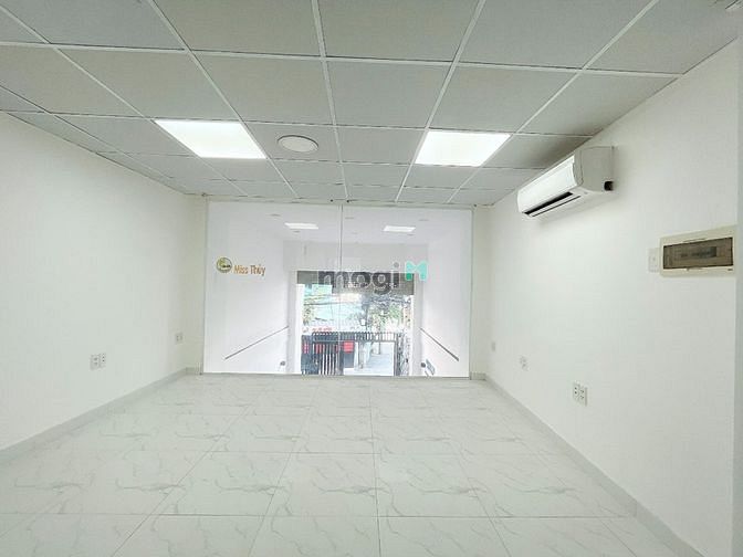 Hình ảnh Miễn phí 1.5 tháng tiền thuê , sàn văn phòng lầu 1 vị trí đẹp