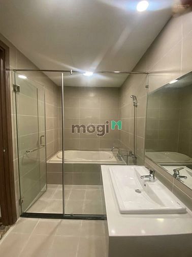 Hình ảnh Cho thuê căn 3PN/102m2 Full nội thất tại DeCapella Q2 giá 19 tr/tháng
