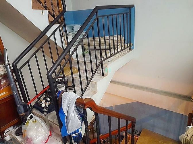 Hình ảnh Nhà Rộng 3 Tầng Hẻm Thông Thoáng