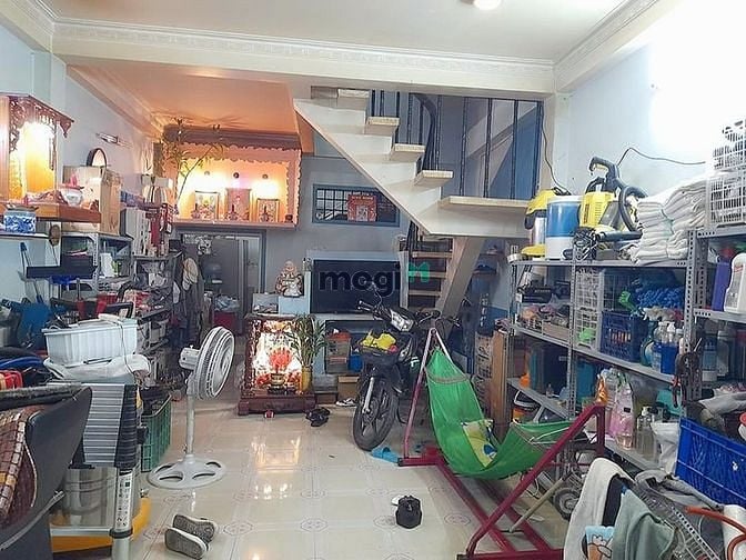 Hình ảnh Nhà Rộng 3 Tầng Hẻm Thông Thoáng