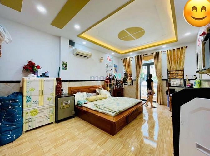 Hình ảnh Nhà Siêu Phẩm Thang Máy - Xe Hơi Ngủ Nhà - Hẻm 8m Phạm Văn Chiê