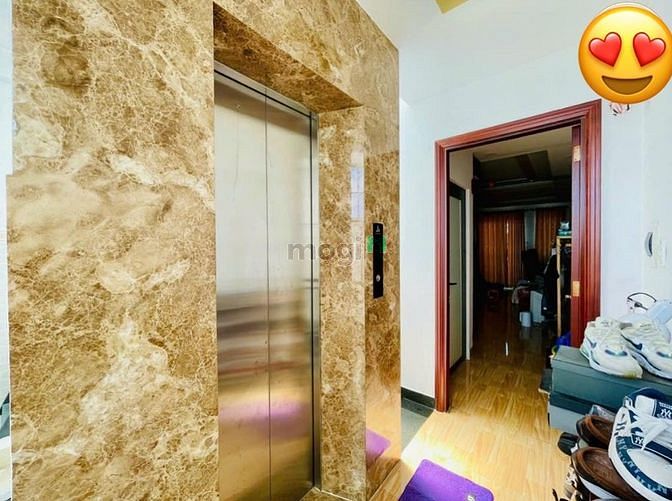 Hình ảnh Nhà Siêu Phẩm Thang Máy - Xe Hơi Ngủ Nhà - Hẻm 8m Phạm Văn Chiê