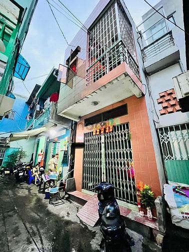 Hình ảnh Bán nhà 1 đời chủ, 30m2, sát bên Lotte Lê Đại Hành