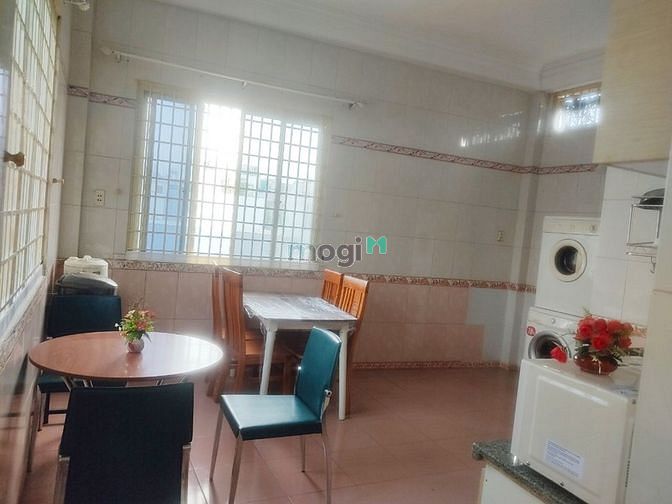 Hình ảnh Cho thuê phòng trọ, ban công giá rẻ.