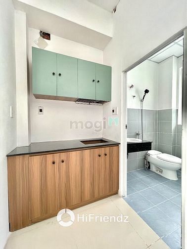 Hình ảnh Studio Full NT_Bancon mặt sau_Máy Giặt Riêng_Đường TÂN CẢNG