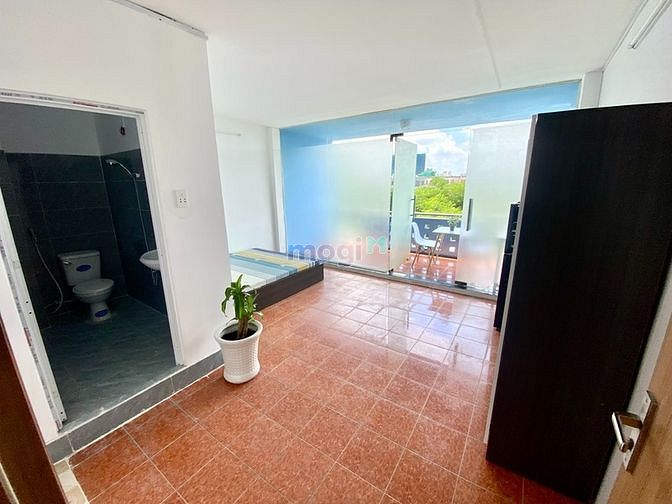 Hình ảnh 🏠Cho Thuê Phòng Ban Công Riêng Siêu Rộng Full Nội Thất Ngay Tên Lửa